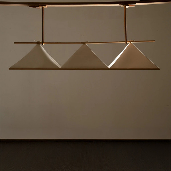 PIRÂMIDES PENDANT LIGHT by Policronica